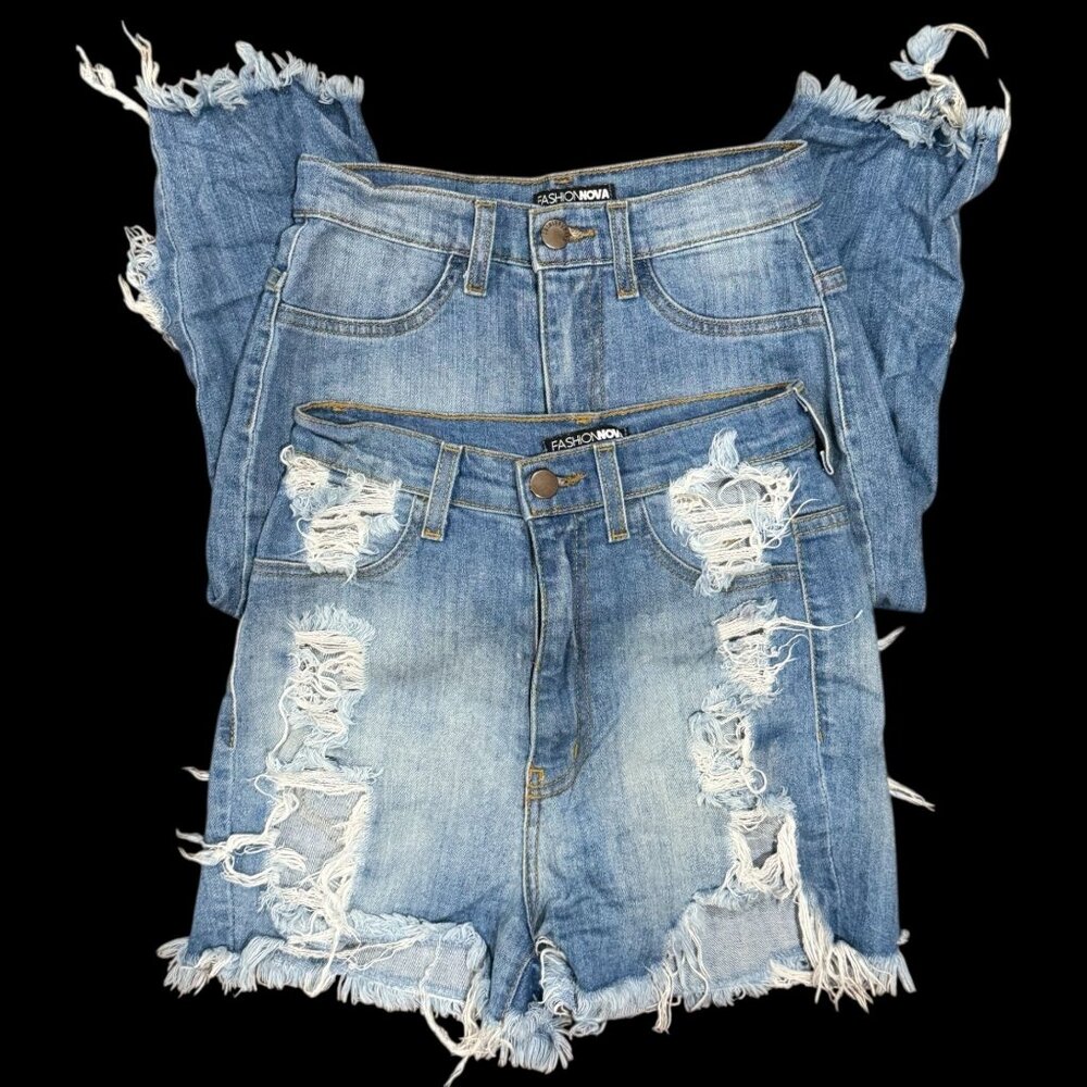 Fashion Nova High-Rise Womens Sz 5 Distressed Denim SET Shorts Jeans Stretch